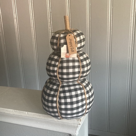 NWT- Happy Fall Tag- Black & White Buffalo Check Fabric Triple Stacked Pumpkins - Picture 9 of 17